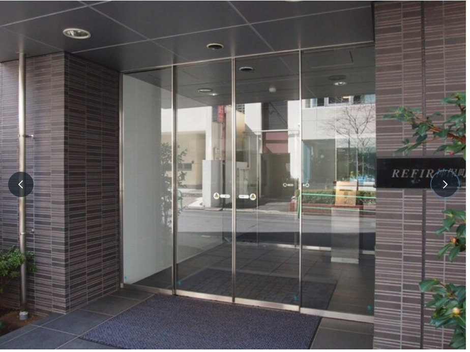 ★仲介手数料半額★REFIR神保町（都心主要駅へのアクセス良好　居住用でも投資用でも検討できます）のエントランス