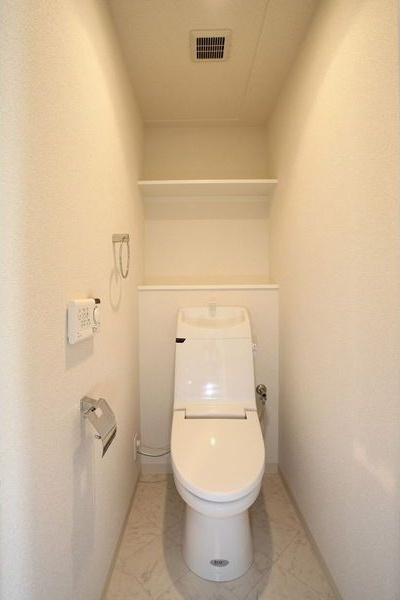 エステムプラザ福岡県庁前ネオシスのトイレ