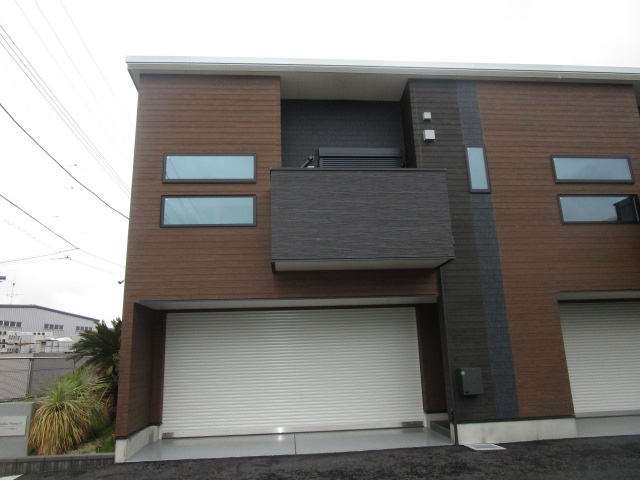 藤沢市菖蒲沢の倉庫