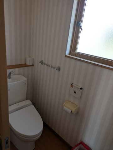 奥州市江刺中古住宅のトイレ