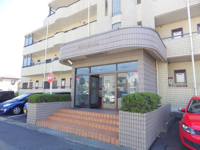 アビタシオン萩原のエントランス