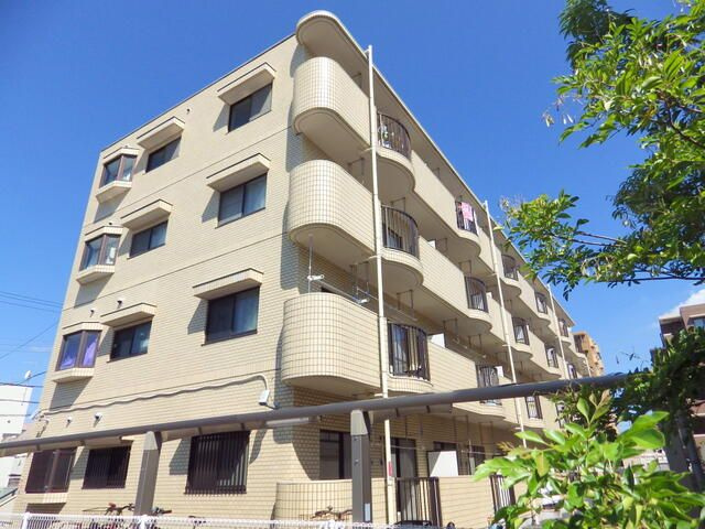 アビタシオン萩原の外観