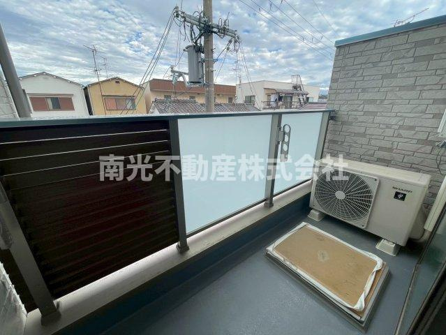 LUANAのバルコニー