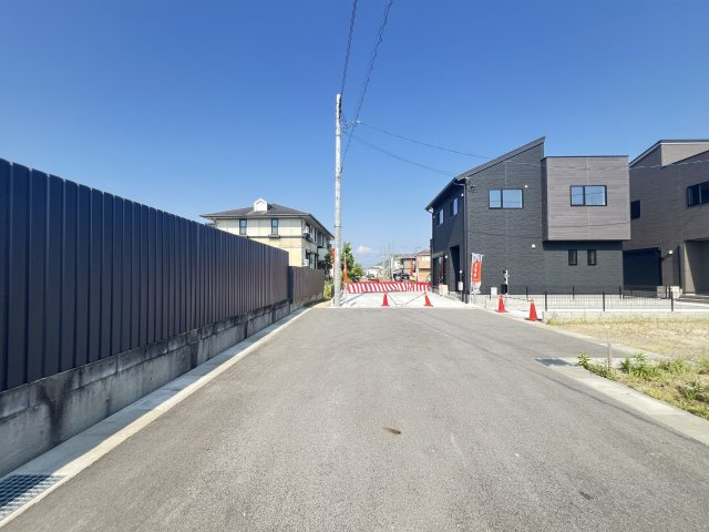 桜井市西之宮の前面道路含む現地写真