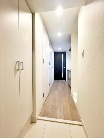 ディアレイシャス浅間町IIIの玄関
