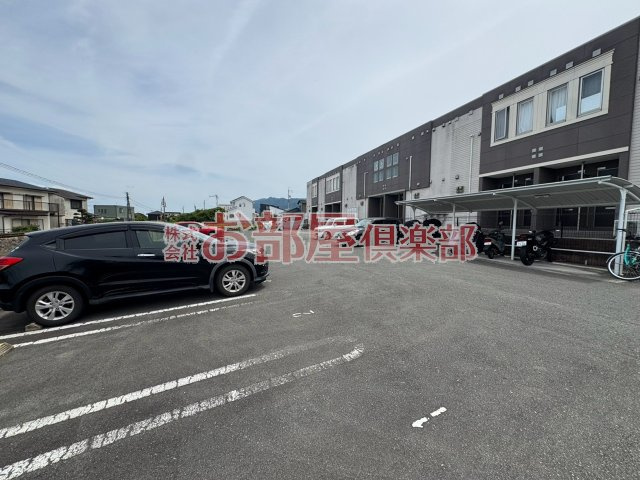 アジャートＫの駐車場|駐車スペースもあります