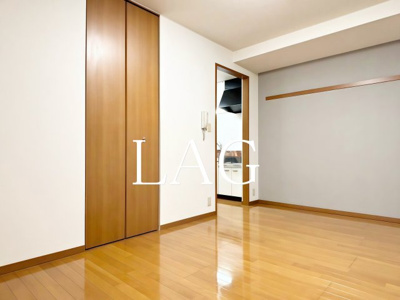 【寝室】 | シャルム・ローゼ | 寝室です。