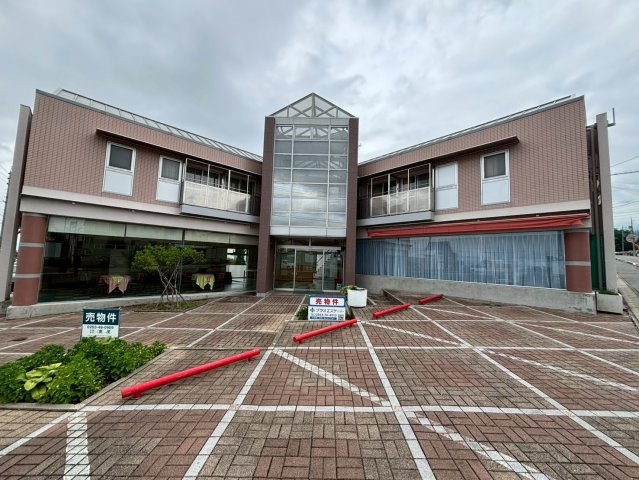 長野県松本市　店舗付アパート