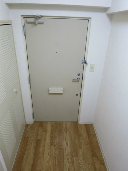【玄関】元町アーバンライフ