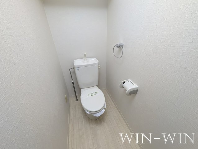 パラマウントビレッジ東岩田　Aのトイレ