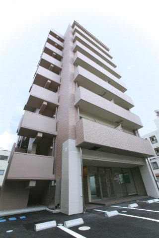 スカイガーデン春日町の外観