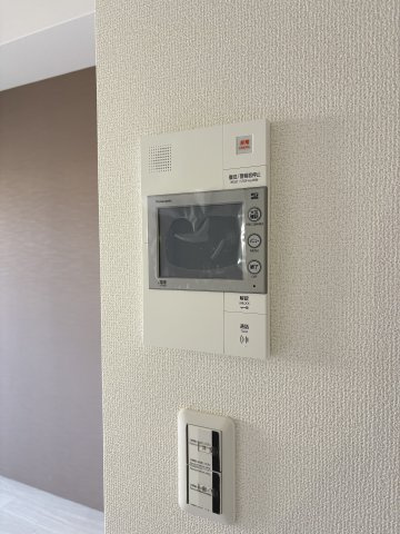 【セキュリティ】プレリスＮＥＯ大阪十三エルヴィオン