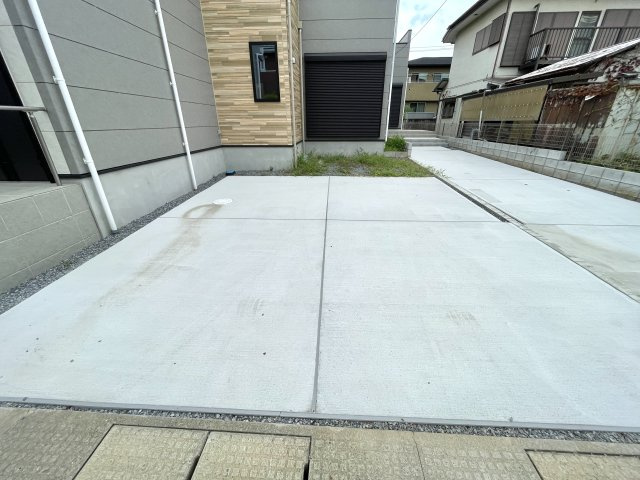 習志野市袖ケ浦５丁目１５期の駐車場