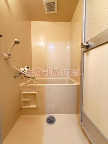 エクセレンス小森野の浴室|日々の疲れを癒すお風呂付です