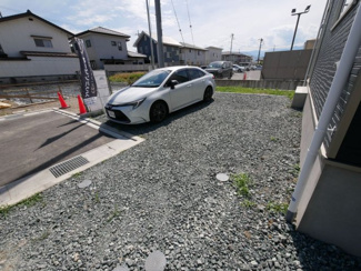 【駐車場】 | 笛吹市石和町河内 新築戸建 全2棟 1号棟 車3台 南道路 | 駐車場　全３台駐車可能