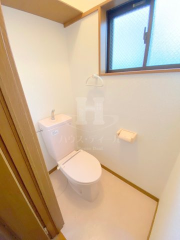 【トイレ】 | エステート王子神谷 | 落ち着いた色調のトイレです