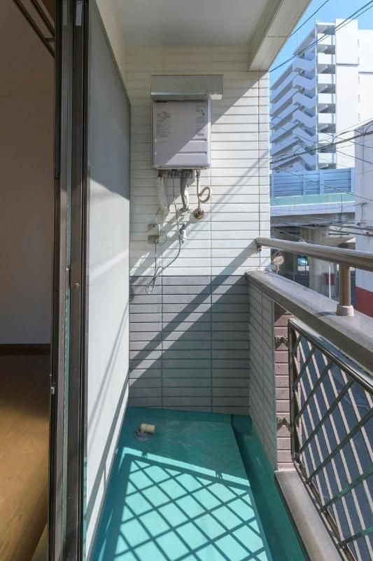 マキシム美野島のバルコニー