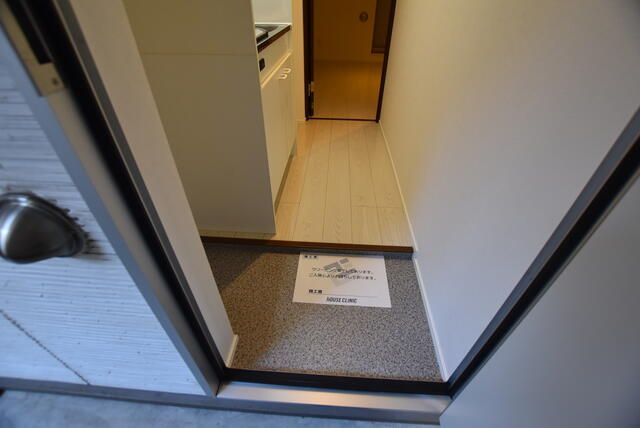 相模原市中央区相模原６丁目のアパートの玄関