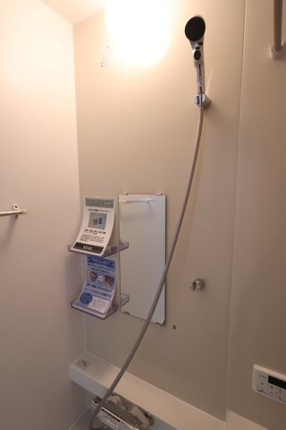 《仲介手数料無料》越谷市大字大竹82-4新築一戸建てZut PLUS+の浴室