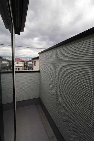 《仲介手数料無料》越谷市大字大竹82-4新築一戸建てZut PLUS+のバルコニー
