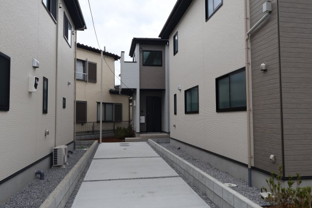 《仲介手数料無料》越谷市大字大竹82-4新築一戸建てZut PLUS+の外観|撮影日 2026年6月4日 13:30 曇り