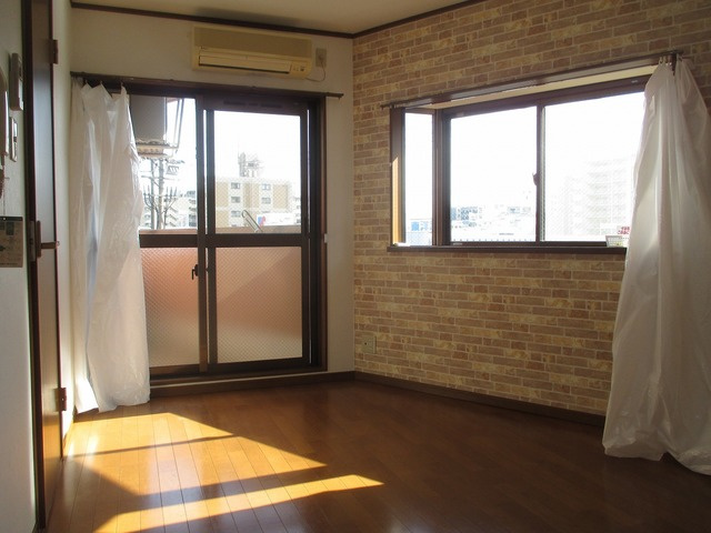 大阪市東淀川区下新庄３丁目のマンション