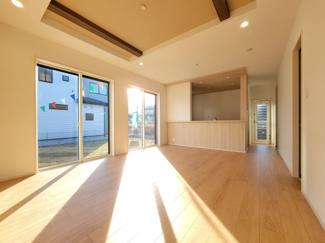 【居間・リビング】 | 南アルプス市山寺 オール電化新築全3棟 3号棟 長期優良住宅 | 別現場の同仕様建物写真