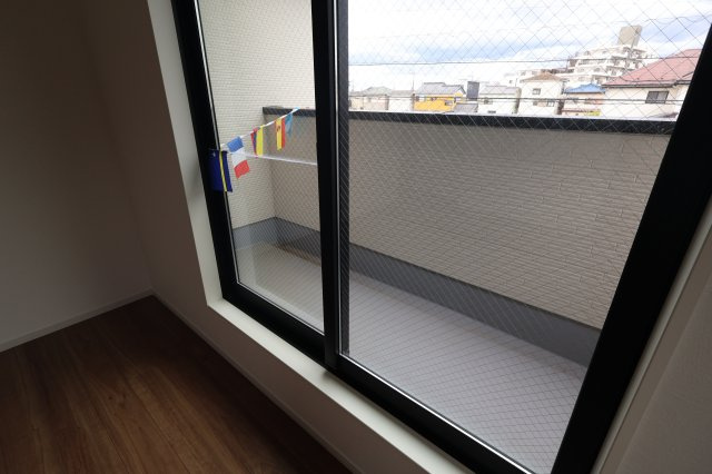 《仲介手数料無料》越谷市大字大竹82-4新築一戸建てZut PLUS+のバルコニー