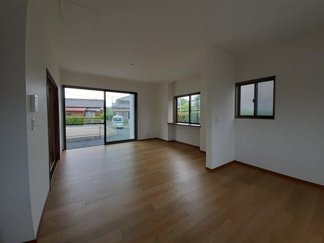 熊本市南区孫代町の中古一戸建の居間・リビング|LDK15.5帖