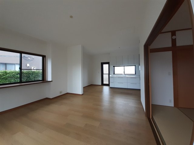 熊本市南区孫代町の中古一戸建の居間・リビング|LDK15.5帖