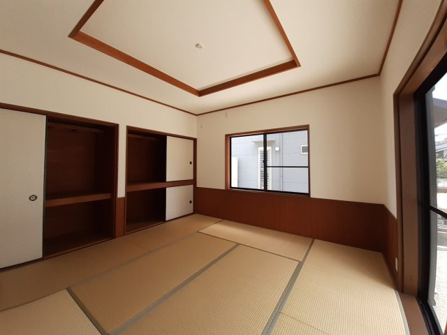 熊本市南区孫代町の中古一戸建の収納|和室①押入
