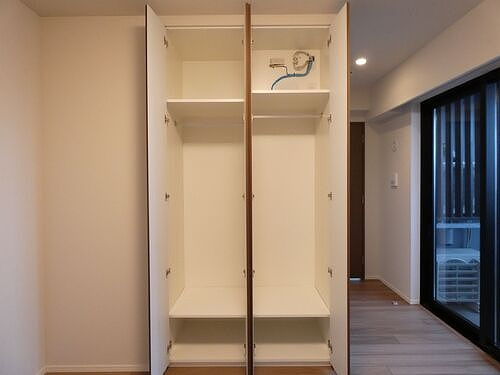 プレミストタワー白金高輪の収納|クロゼット