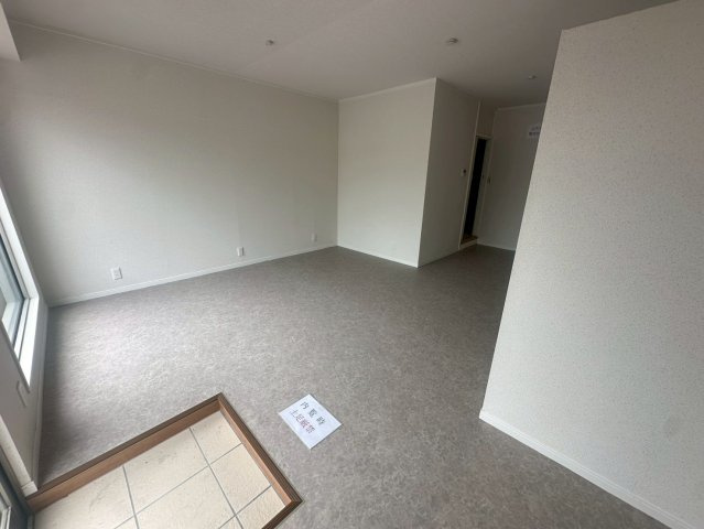 平芝町住居付店舗の内装