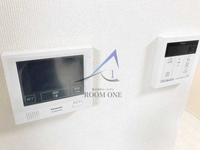 レゼール二子玉川のセキュリティ|モニター付きインターホンです。