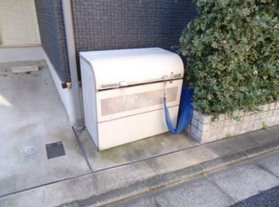 【その他共用部分】 | カサブランカ | 敷地内ごみ置き場。
