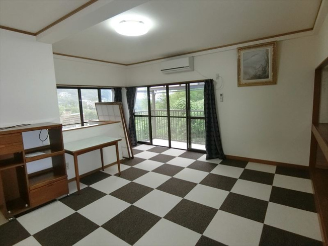 【洋室】 | 熱海市泉 賃貸併用住宅