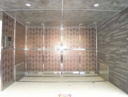 【エントランス】ザ・パークハビオ新御徒町 