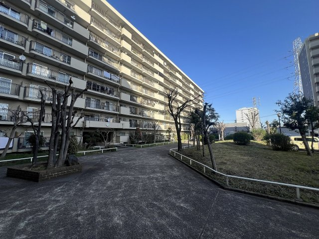 多摩稲城マンションA棟