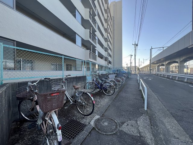 多摩稲城マンションA棟の周辺