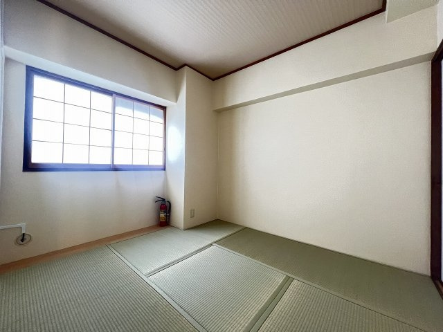 多摩稲城マンションA棟の和室