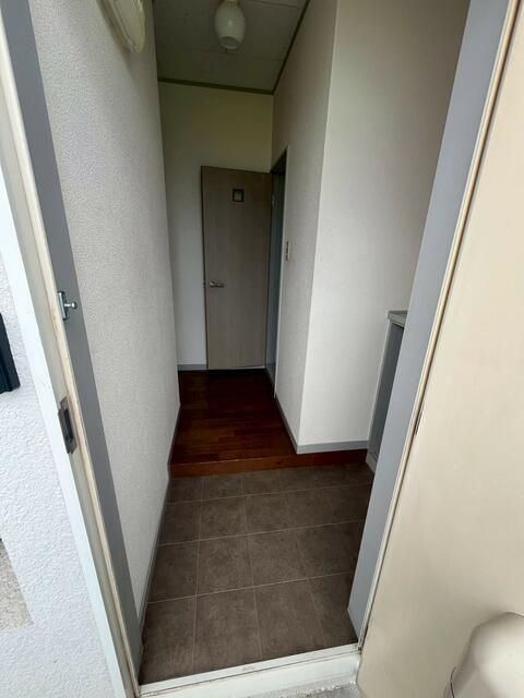 ハミングコートの玄関