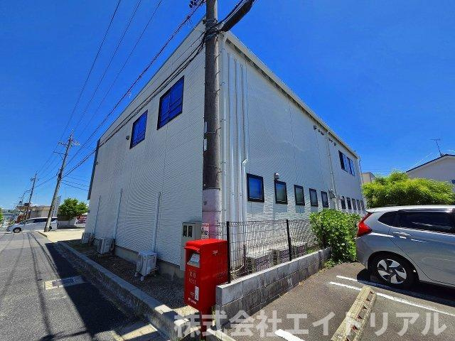 長久手市砂子　倉庫付事務所の外観