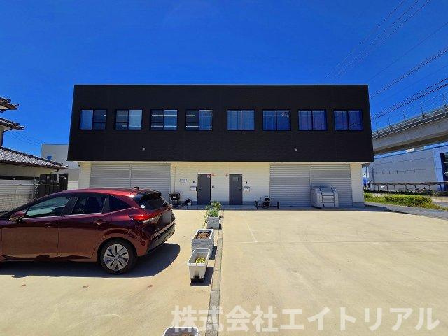 長久手市砂子　倉庫付事務所の外観