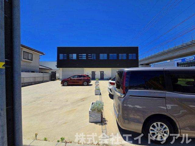 長久手市砂子　倉庫付事務所の外観