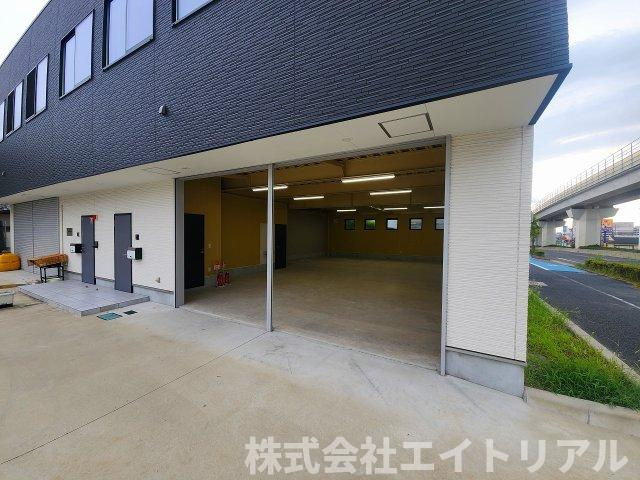 長久手市砂子　倉庫付事務所の外観|1階