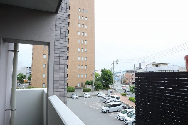 アルファステイツ県庁前の展望