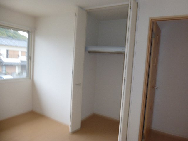 ルミノーゾ網干の収納