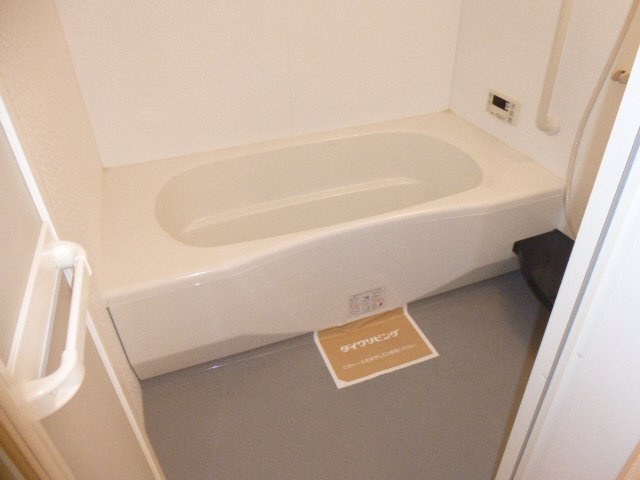 ルミノーゾ網干の浴室