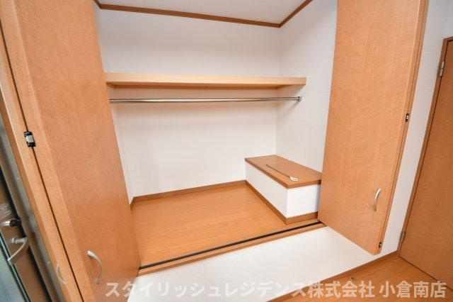 フィールド・イン湯川ⅢD棟の収納