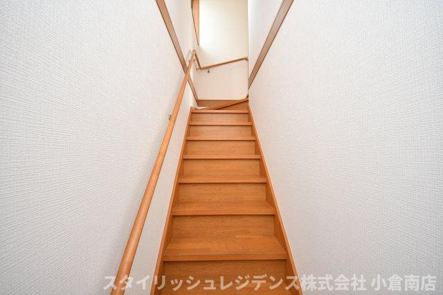 フィールド・イン湯川ⅢD棟の内装